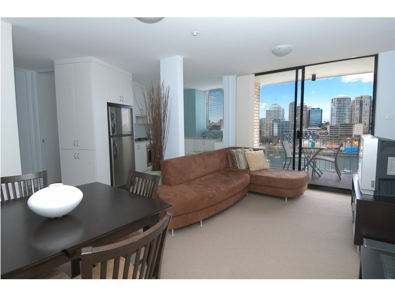 62/21 East Crescent Street, Mcmahons Point NSW 2060