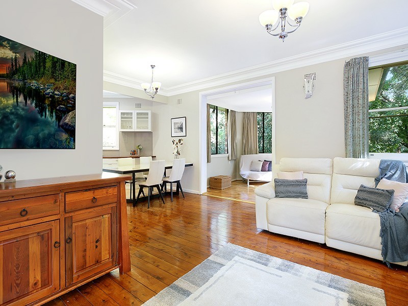 15 Cramer Crescent, Chatswood NSW 2067