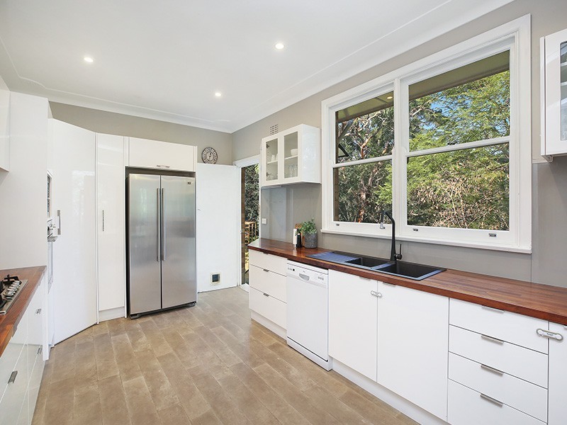 15 Cramer Crescent, Chatswood NSW 2067