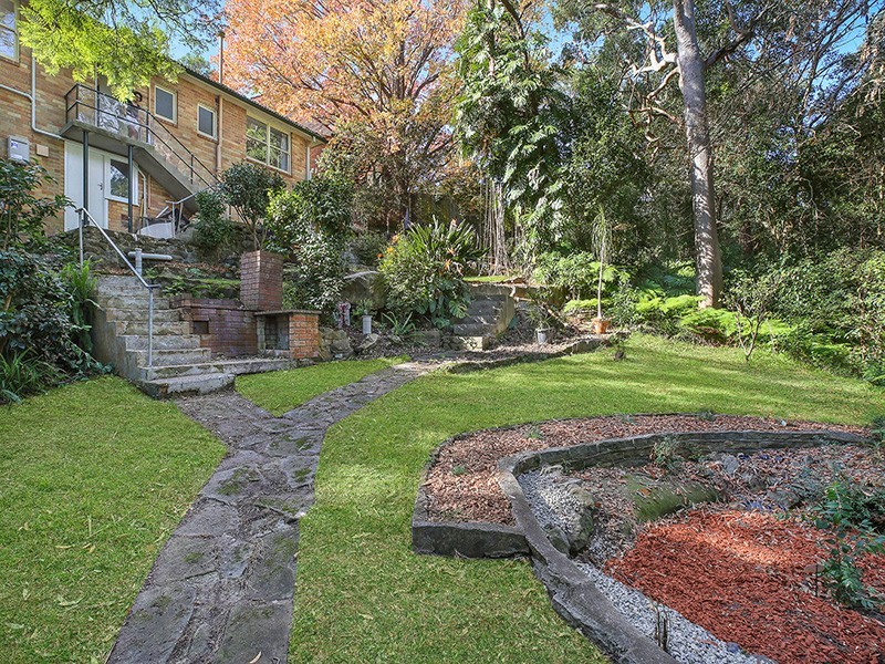 15 Cramer Crescent, Chatswood NSW 2067