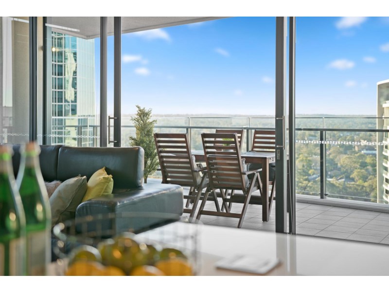 2401/7 Railway St, Chatswood NSW 2067