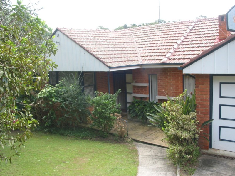 104 Sugarloaf Crescent, Castlecrag NSW 2068