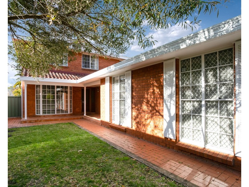 17 Oakville Road, Willoughby NSW 2068