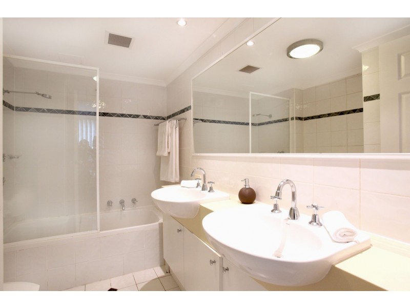 1/239 Victoria Avenue, Chatswood NSW 2067