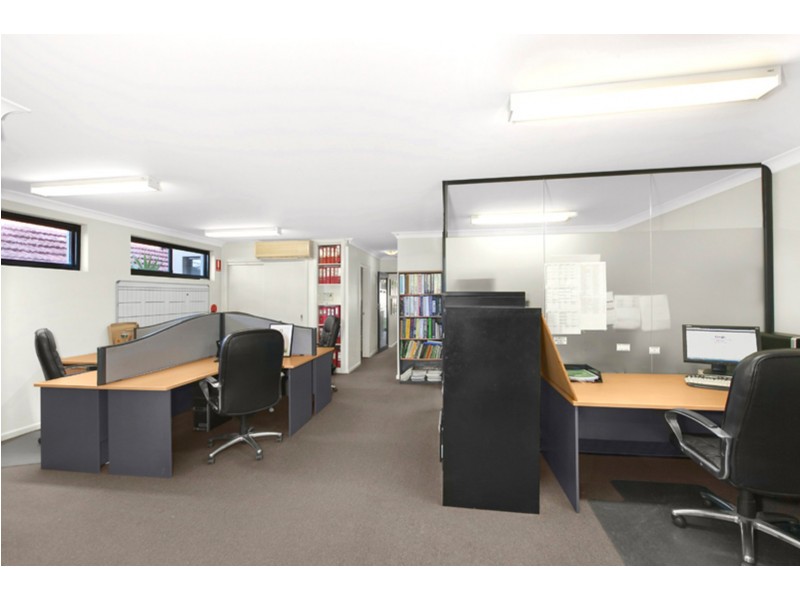 159 Eastern Valley Way, Middle Cove NSW 2068