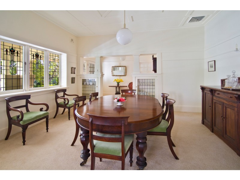 7 Clermiston Avenue, Roseville NSW 2069