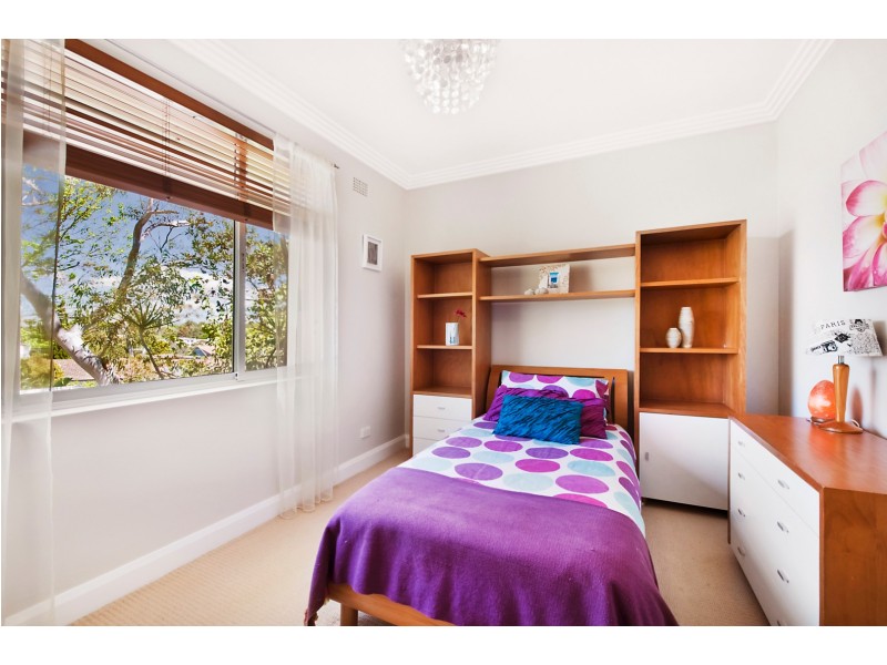 17 Deepwater Road, Castle Cove NSW 2069