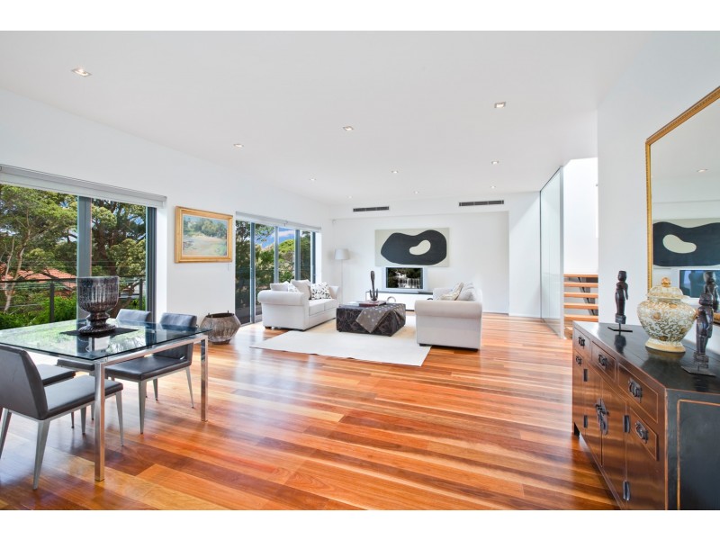 9 Holdsworth Avenue, St Leonards NSW 2065