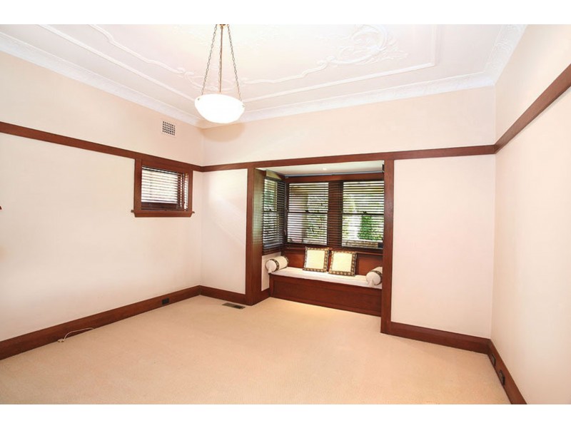 129 Fullers Road, Chatswood NSW 2067