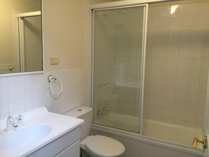 2a Barambah Rd, Roseville NSW 2069