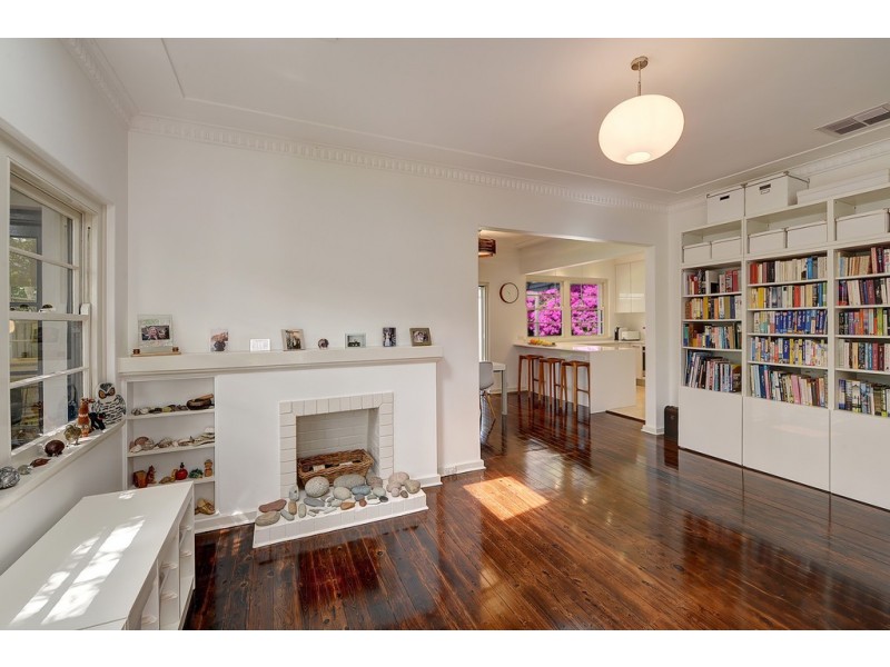 8 Kareela Road, Chatswood NSW 2067