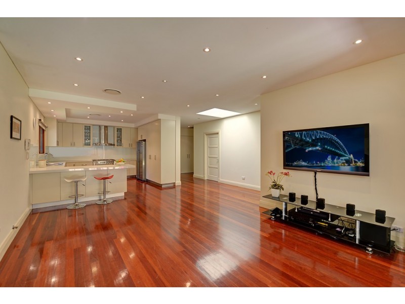 35 Livingstone Ave, Pymble NSW 2073