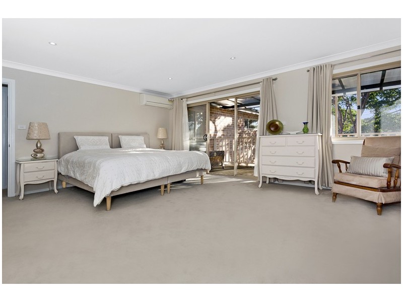 142 McIntosh Rd, Beacon Hill NSW 2100