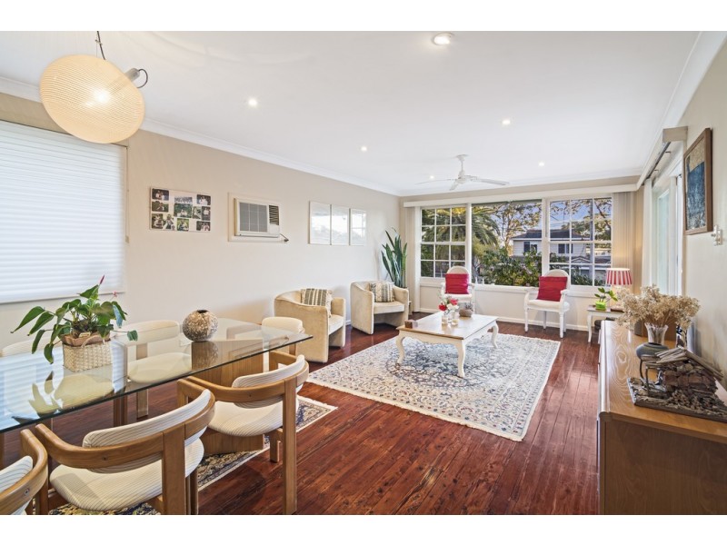 2 Roselands Ave, Frenchs Forest NSW 2086