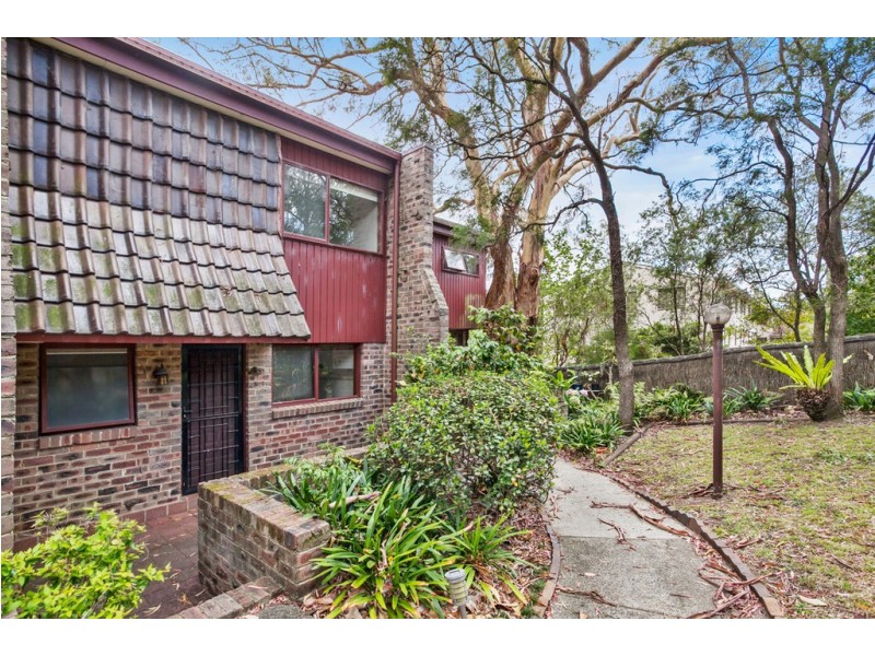 11/25 Goodchap Road, Chatswood NSW 2067