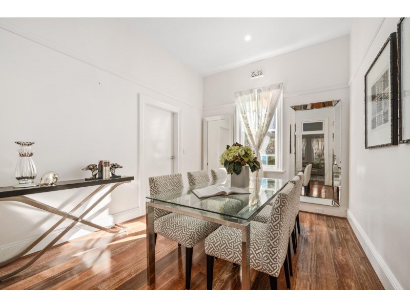 8 Holland Street, Chatswood NSW 2067