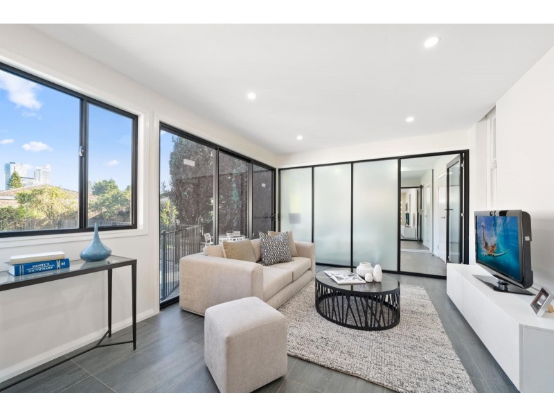 8 Holland Street, Chatswood NSW 2067