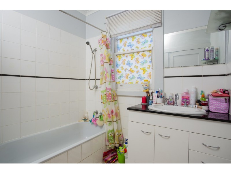 1 Grubb St, Mowbray TAS 7248