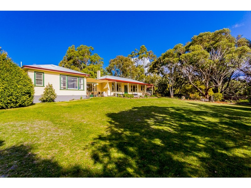 1097 Windermere Rd, Swan Bay TAS 7252