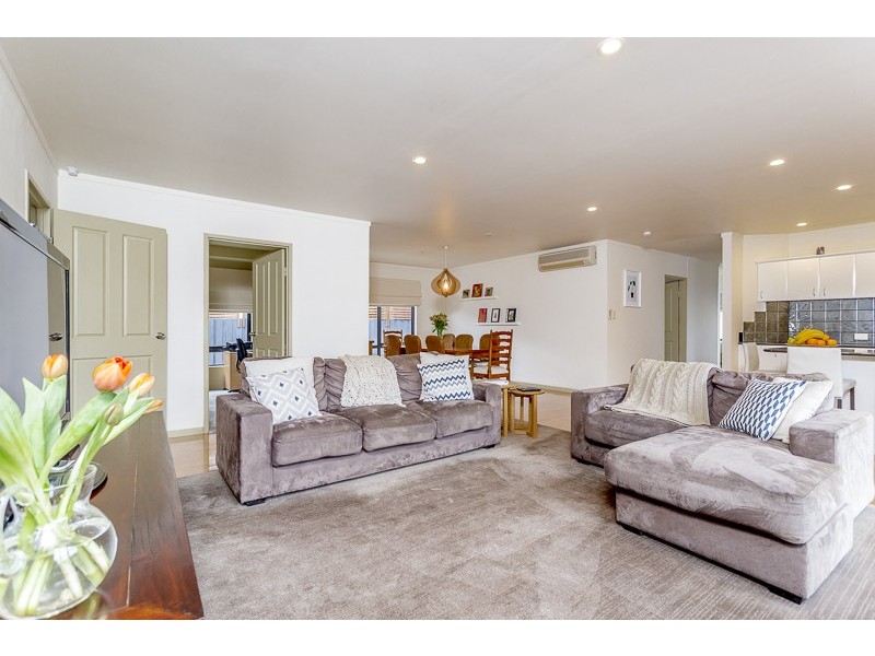 3 Woodford Glade, Newstead TAS 7250