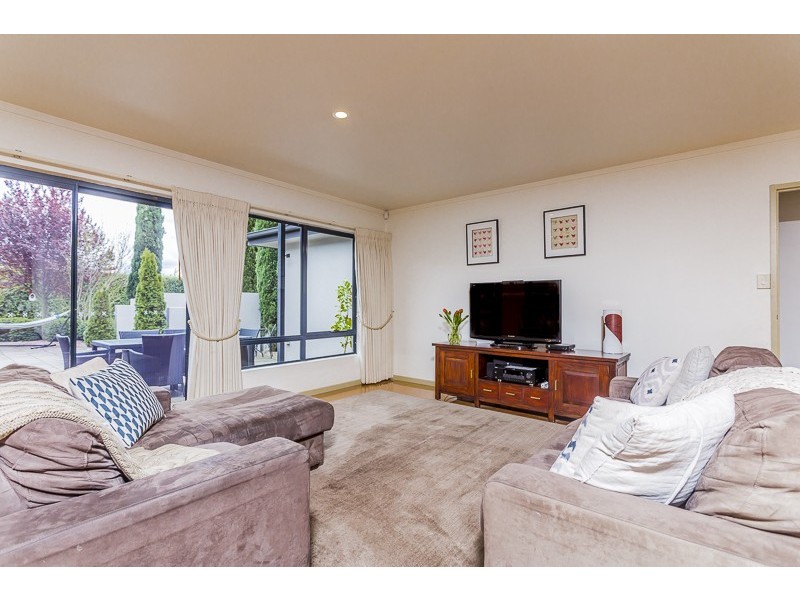 3 Woodford Glade, Newstead TAS 7250