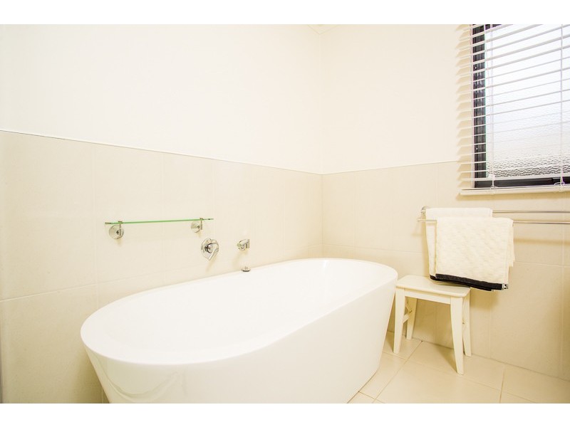 3 Woodford Glade, Newstead TAS 7250