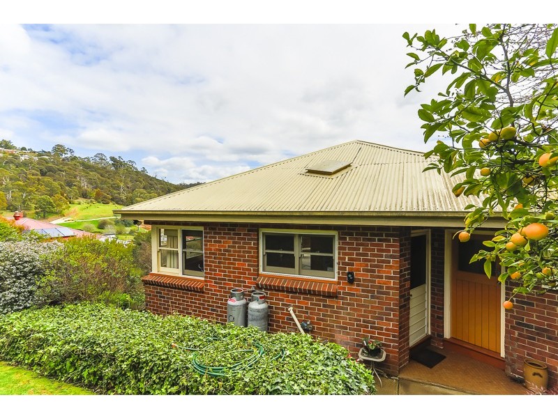 253 Upper York St, West Launceston TAS 7250