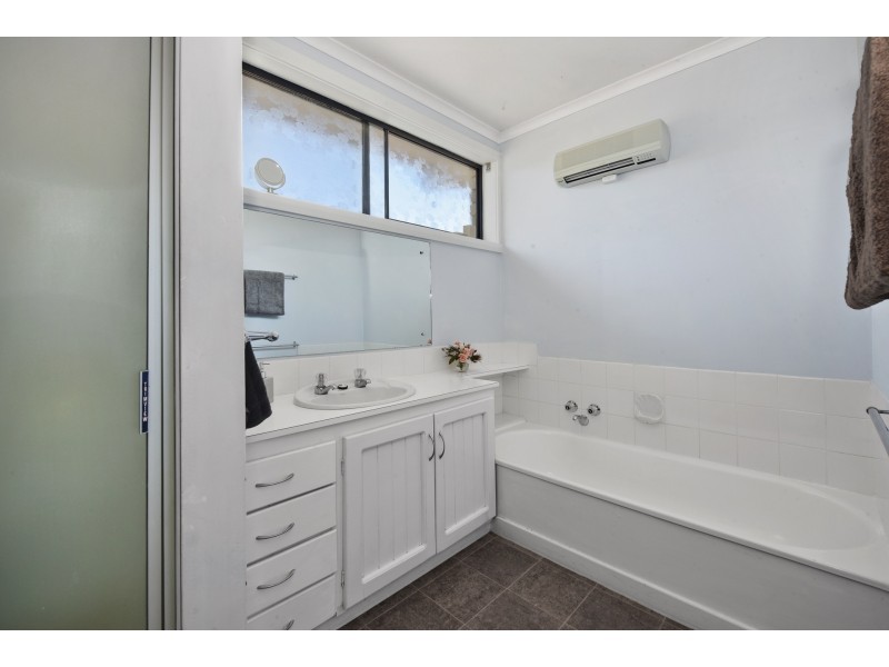 4 Hymath Place, Norwood TAS 7250