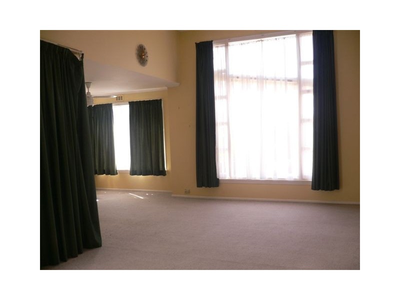 27 Wood St, Mowbray TAS 7248