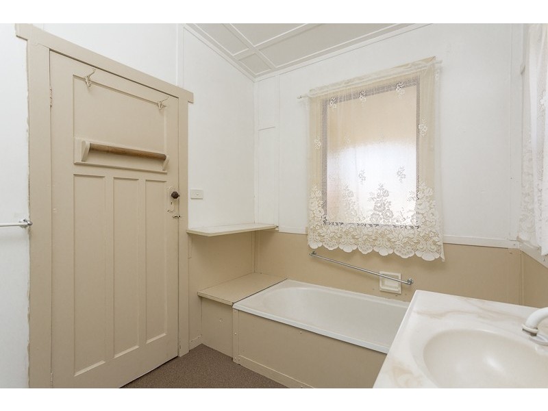 13 Crescent Grove, West Launceston TAS 7250