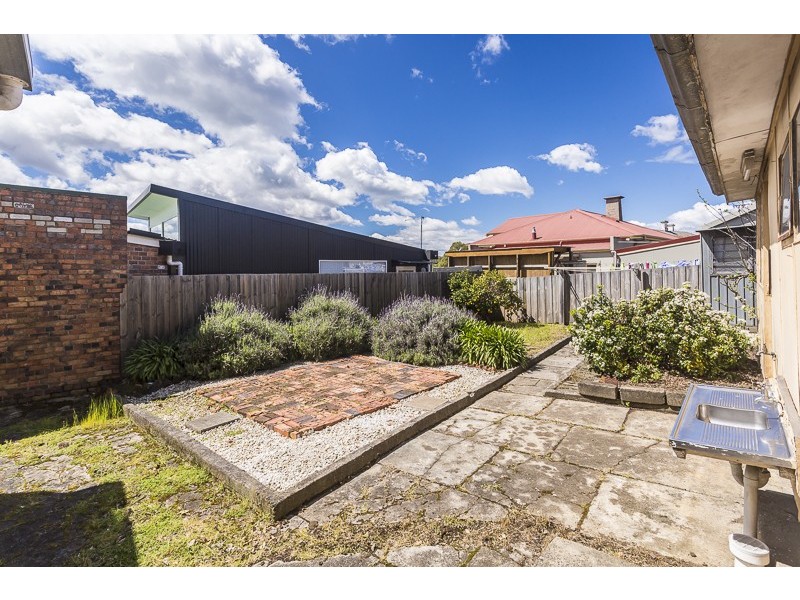 13 Crescent Grove, West Launceston TAS 7250