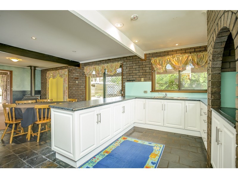 16 Cromwell St, Perth TAS 7300