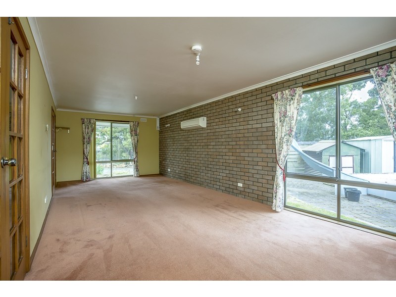 16 Cromwell St, Perth TAS 7300