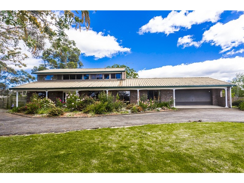 16 Cromwell St, Perth TAS 7300