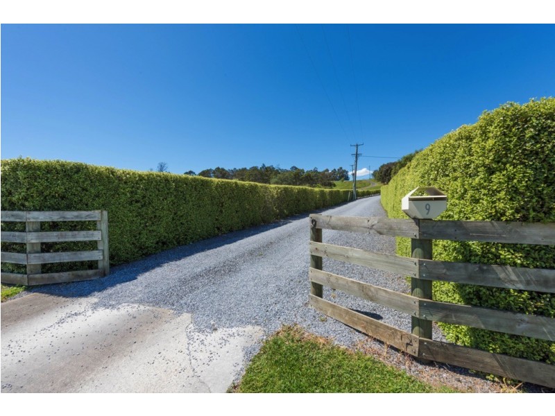 9 Pinsley Drive, St Leonards TAS 7250