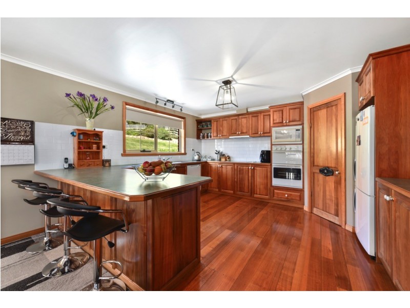 9 Pinsley Drive, St Leonards TAS 7250