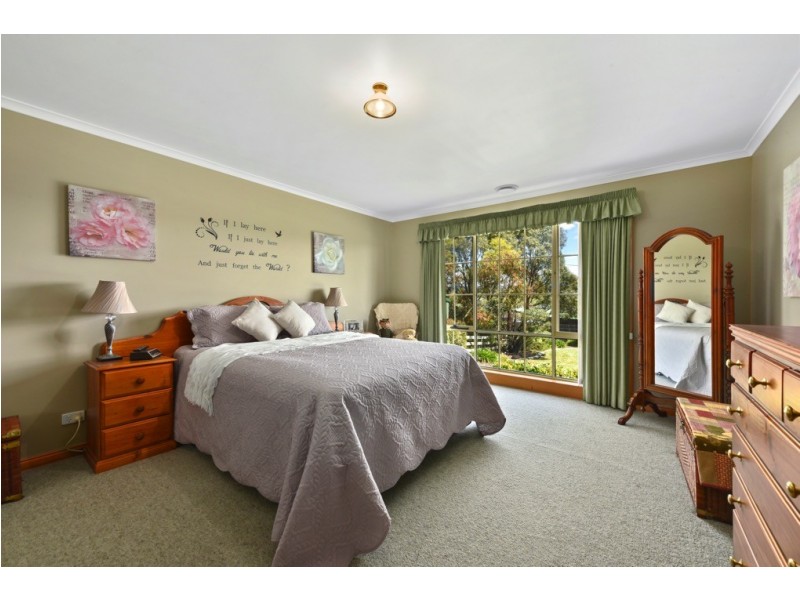 9 Pinsley Drive, St Leonards TAS 7250