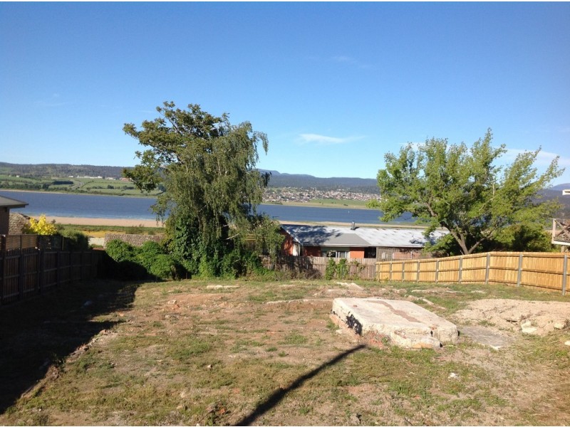 40 Fort St, Riverside TAS 7250