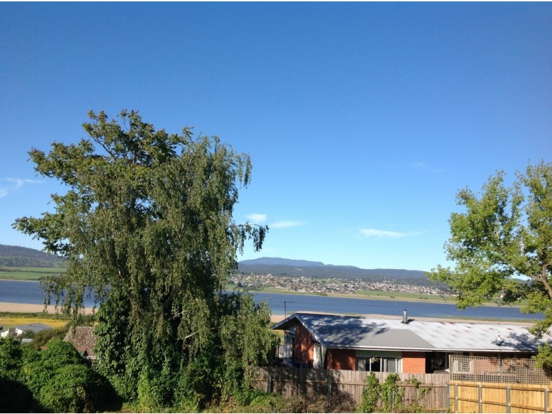 40 Fort St, Riverside TAS 7250