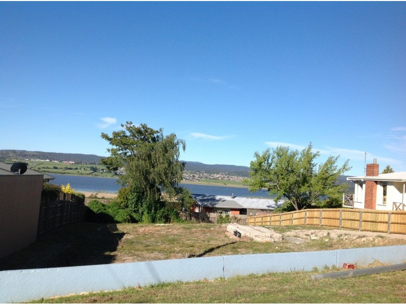 40 Fort St, Riverside TAS 7250