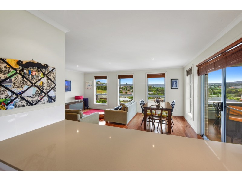 15 Haradli Crt, Newstead TAS 7250