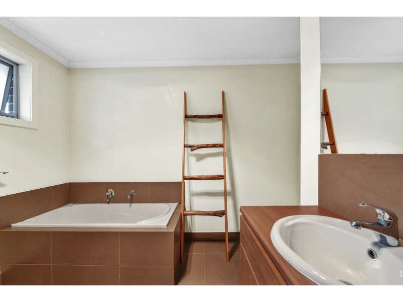 15 Haradli Crt, Newstead TAS 7250