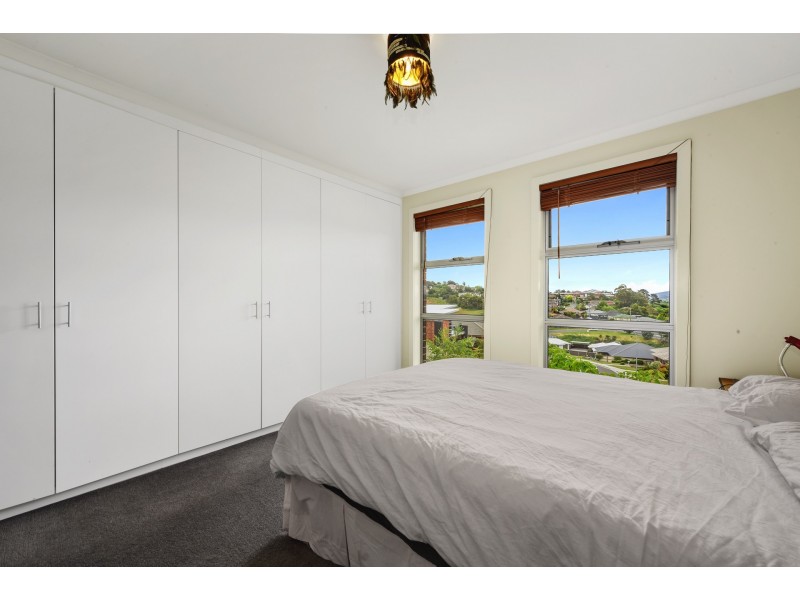 15 Haradli Crt, Newstead TAS 7250