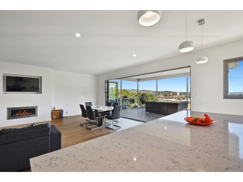4/4a Elizabeth Street, Launceston TAS 7250