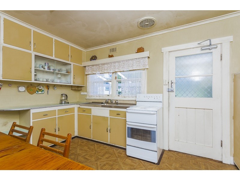 34 Walden St, Newstead TAS 7250