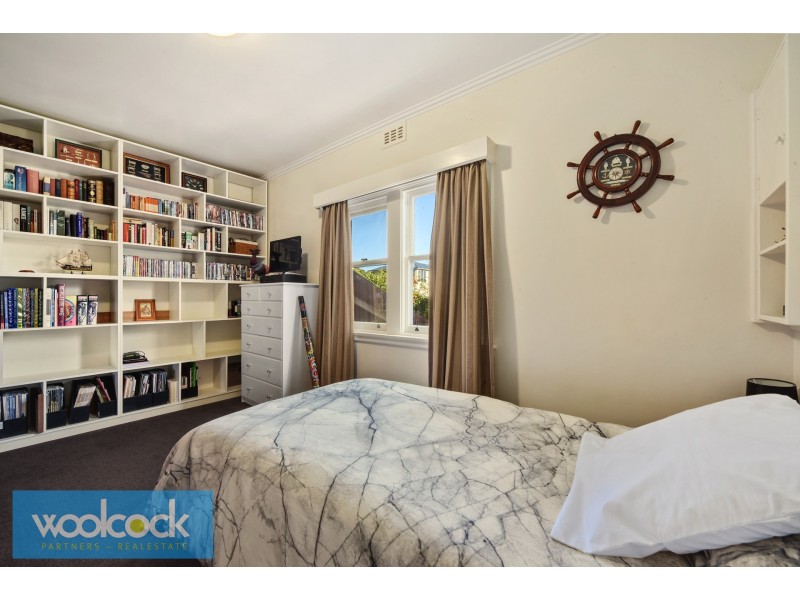 2 Bank Street, Mowbray TAS 7248