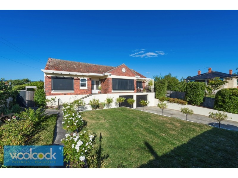 2 Bank Street, Mowbray TAS 7248