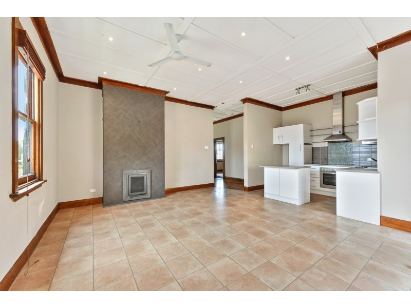 15 Basin Rd, West Launceston TAS 7250