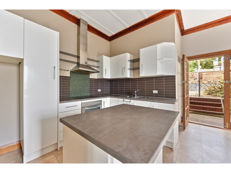 15 Basin Rd, West Launceston TAS 7250