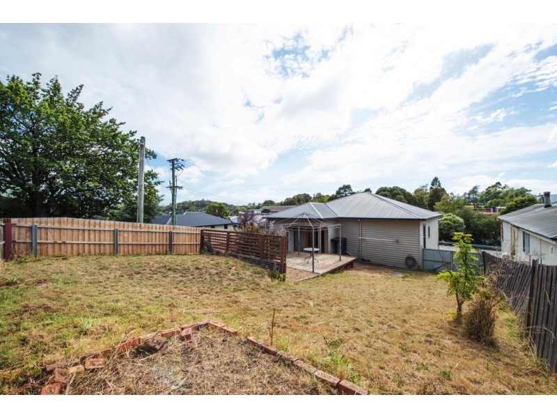 15 Basin Rd, West Launceston TAS 7250